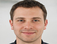 a propos de l'auteur